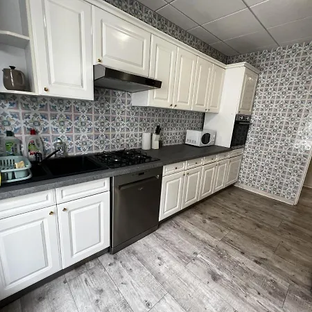 La Bourboule, 4 Pieces, 8 Personnes - Fr-1-667-9 Appartement