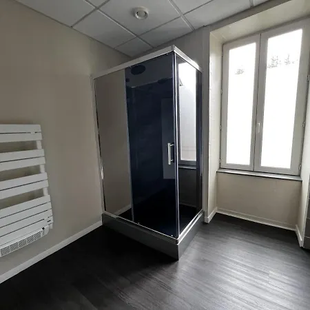 La Bourboule, 4 Pieces, 8 Personnes - Fr-1-667-9 Appartement La Bourboule