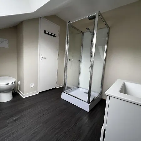 La Bourboule, 4 Pieces, 8 Personnes - Fr-1-667-9 Appartement